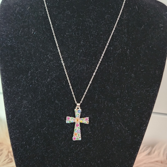 Beautiful colorful crosss necklace! NWOT! (G47) - Picture 4 of 5